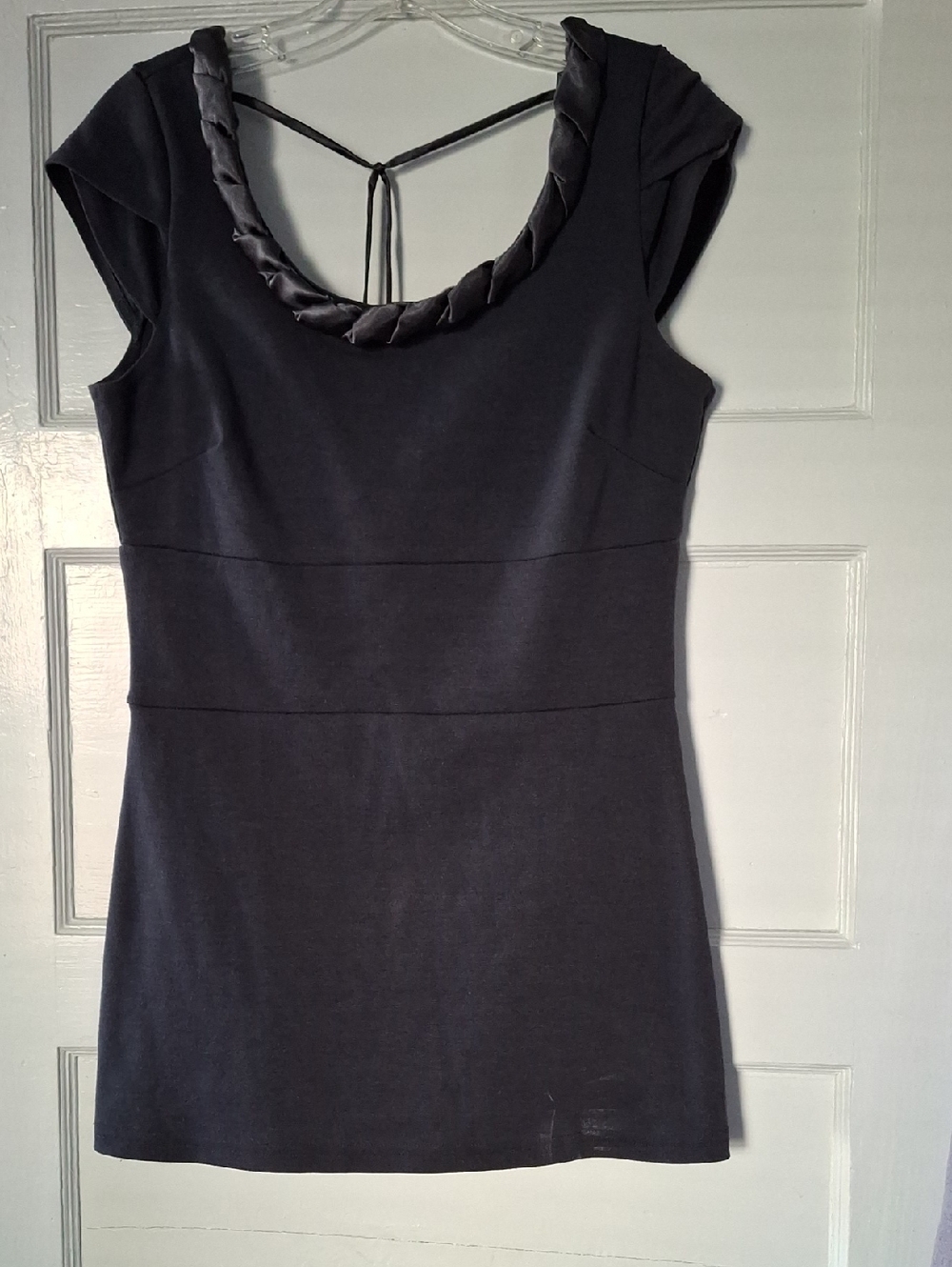 Arden B Black Cap Sleeve Tunic with Braided Scoop Neck